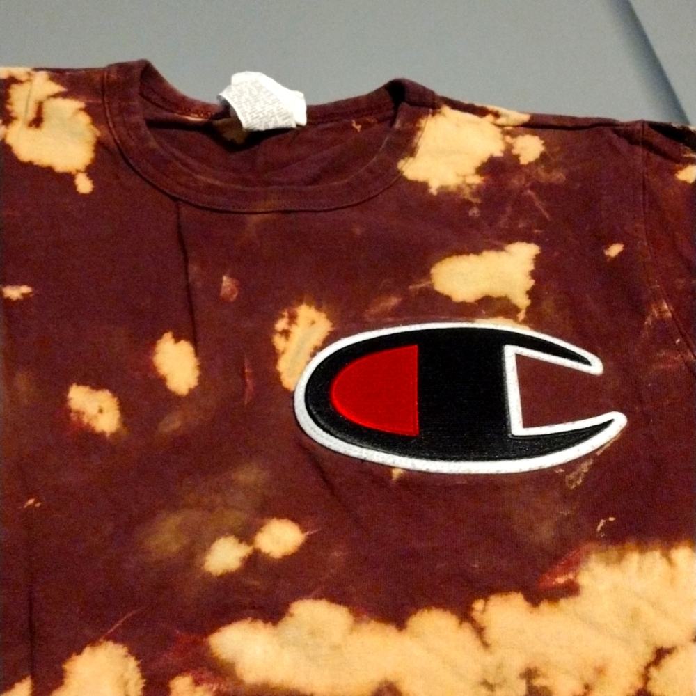 *3/$20 Bundle Deal Closet Cleanout Sale* Vintage Champion T-shirt Medium